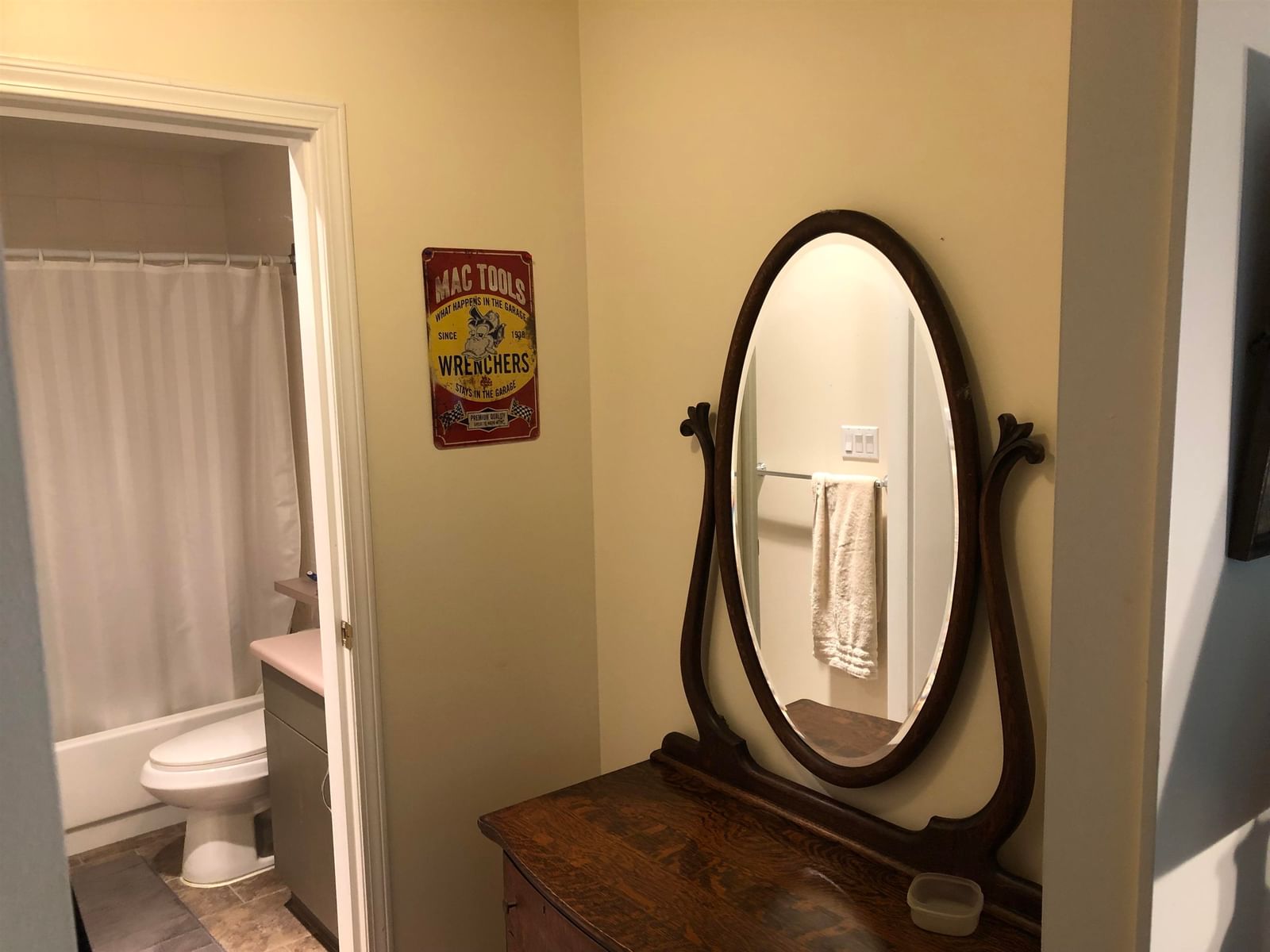 Listing Image 16