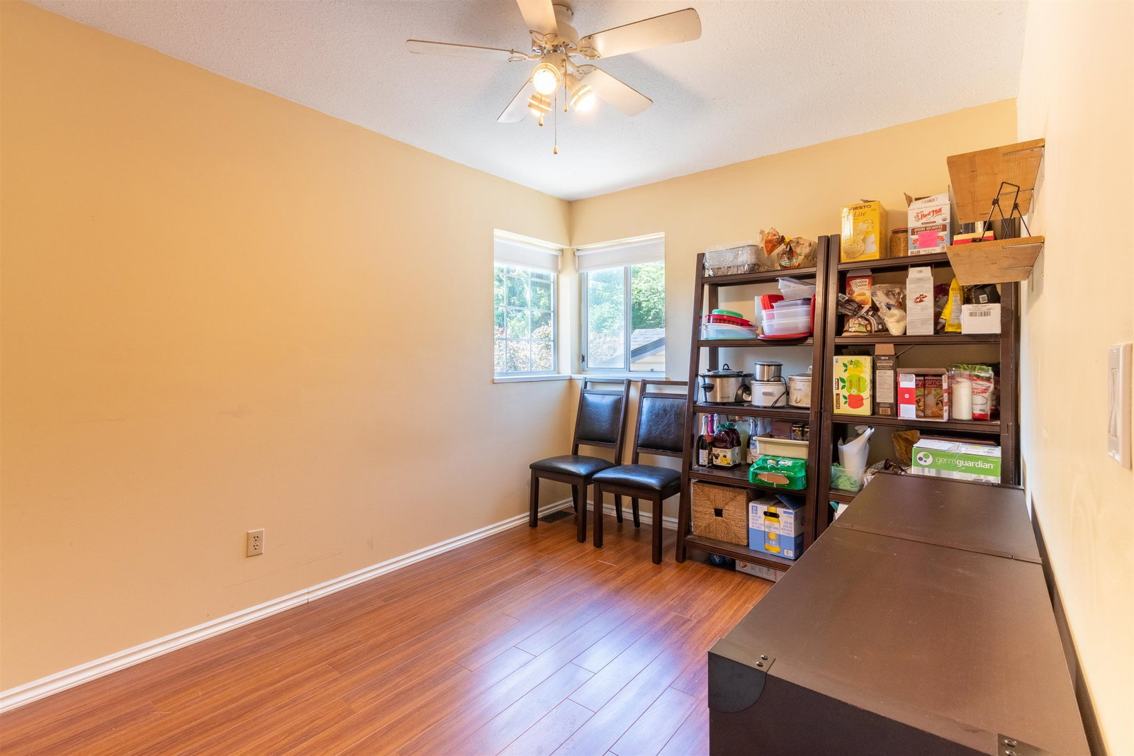 Listing Image 22