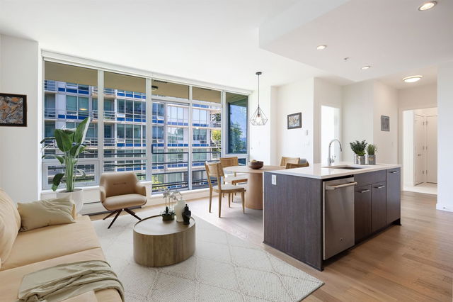 509 - 9060 University Crescent