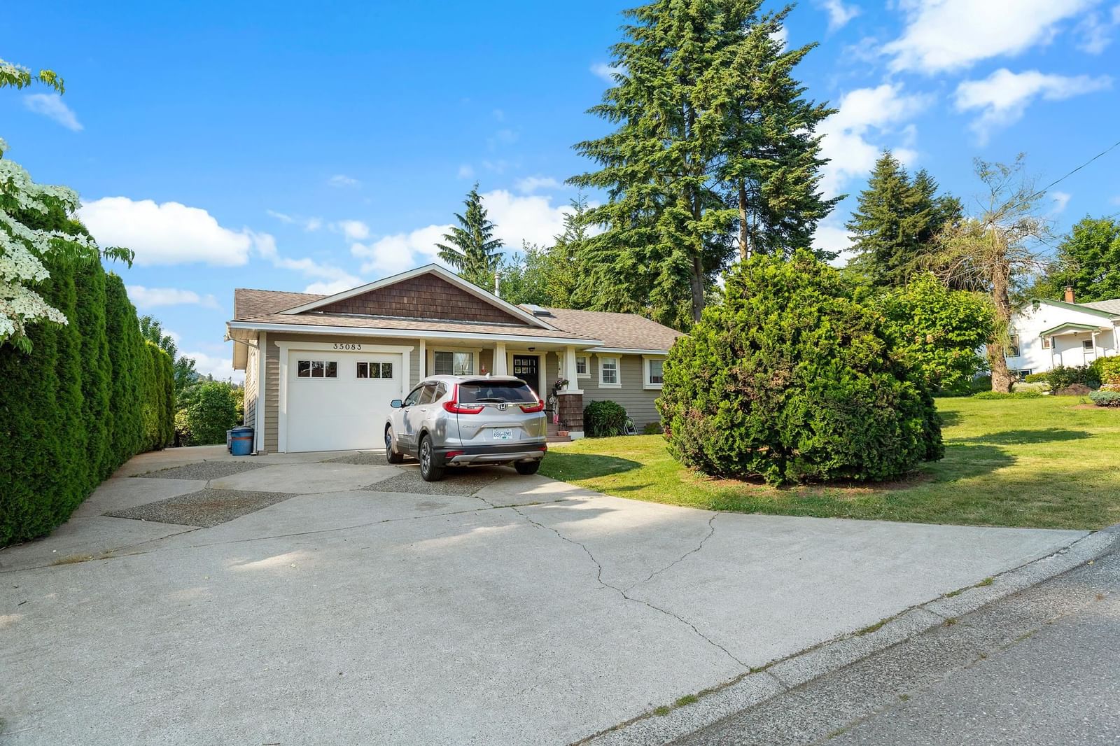 Listing Image 32