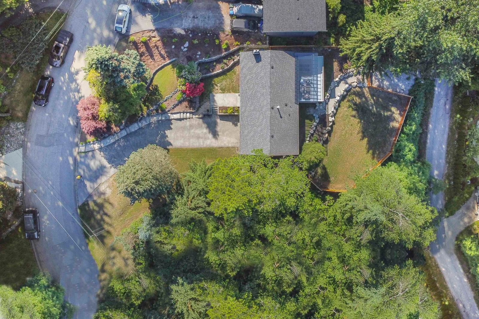 Listing Image 33