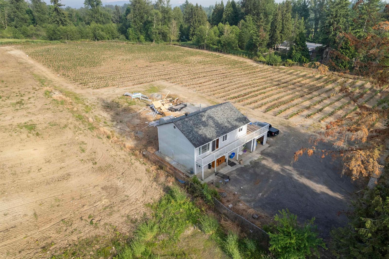 Listing Image 3