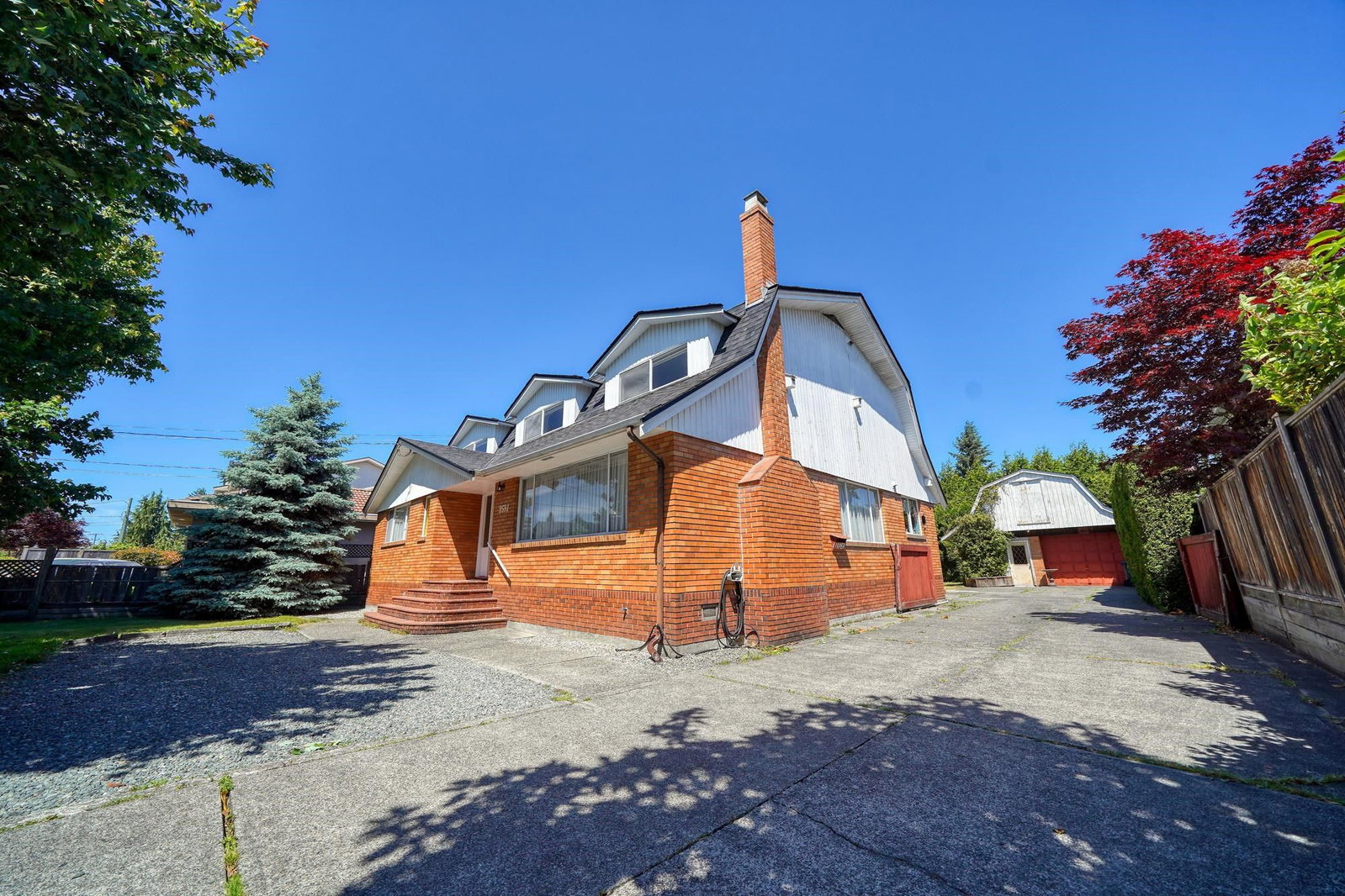 Listing Image 3