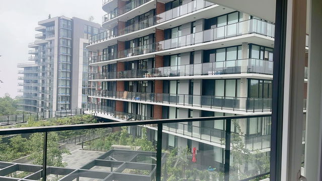 502 - 8725 University Crescent