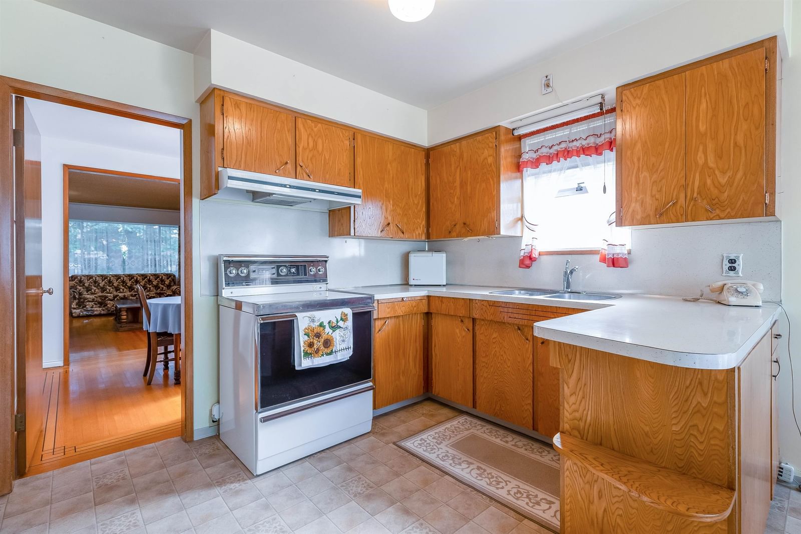 Listing Image 19