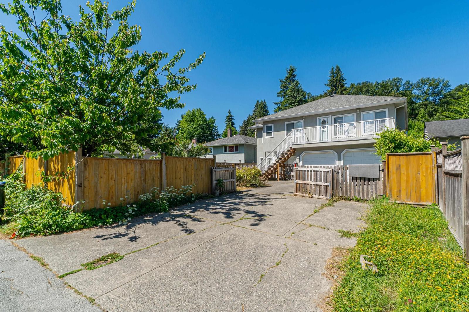 Listing Image 3