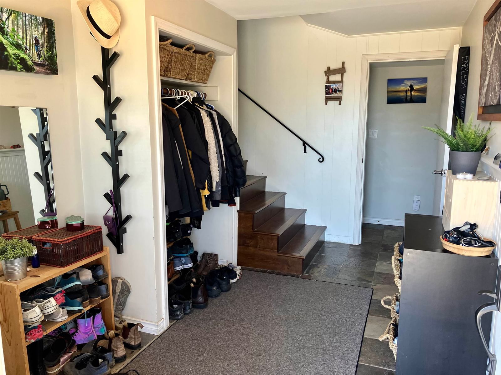 Listing Image 17