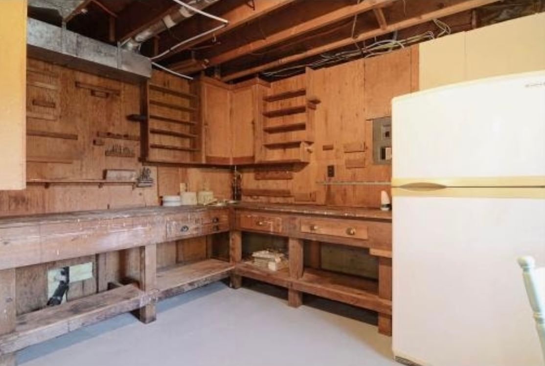 Listing Image 18