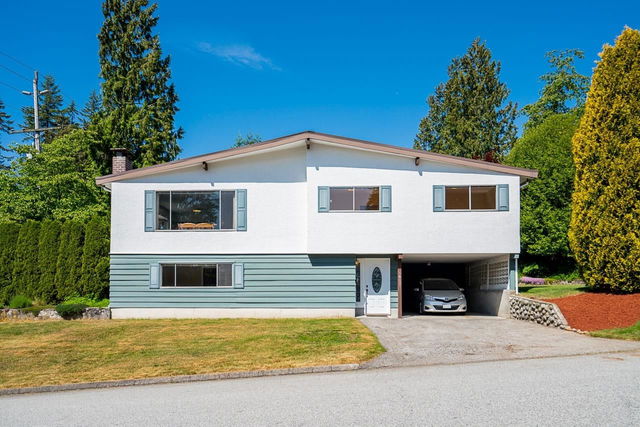 1017 Carnaby Place