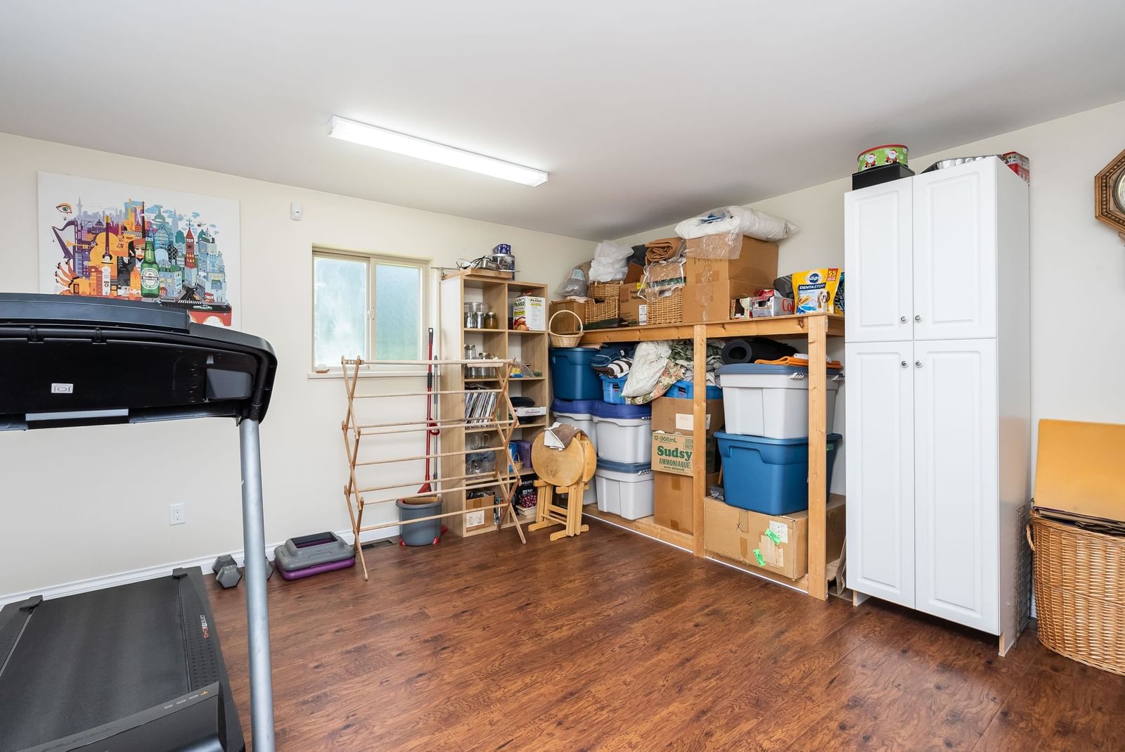 Listing Image 18