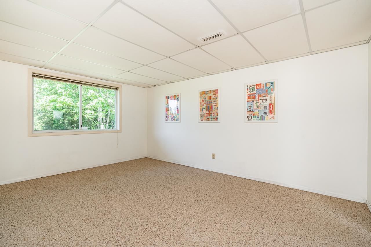 Listing Image 28