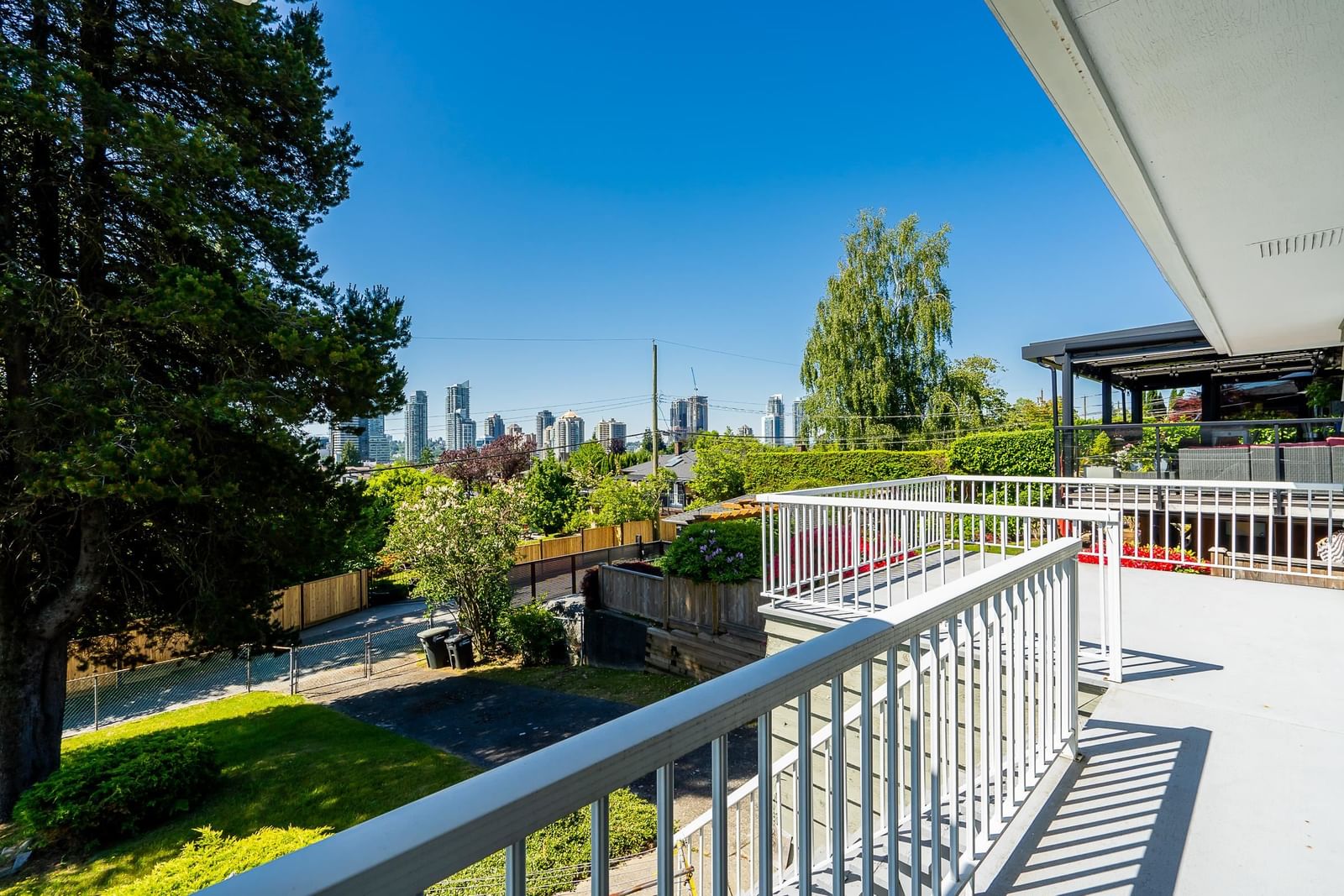 Listing Image 15