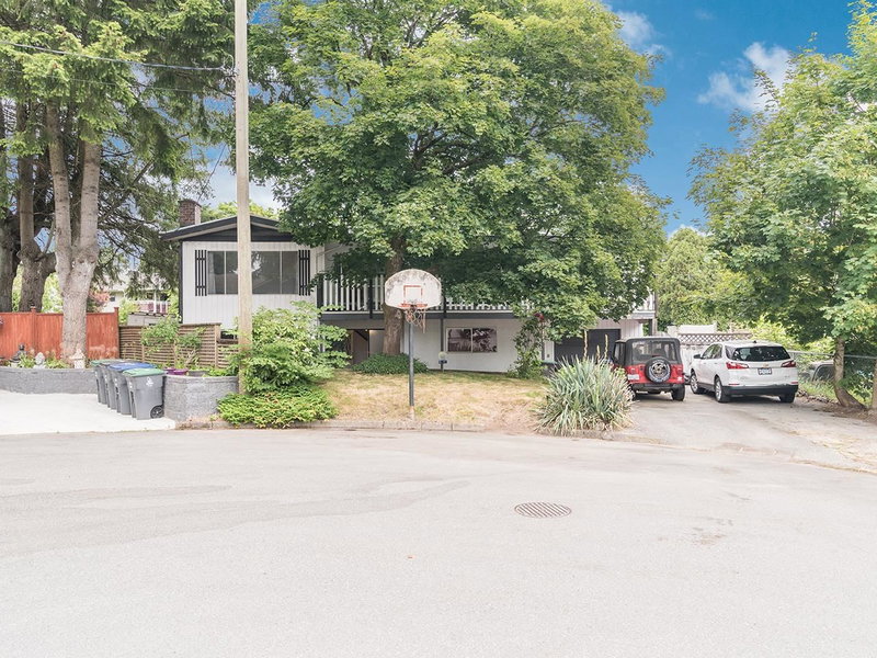 10122 127b Street, Surrey, V3V 5M3 | Image 2