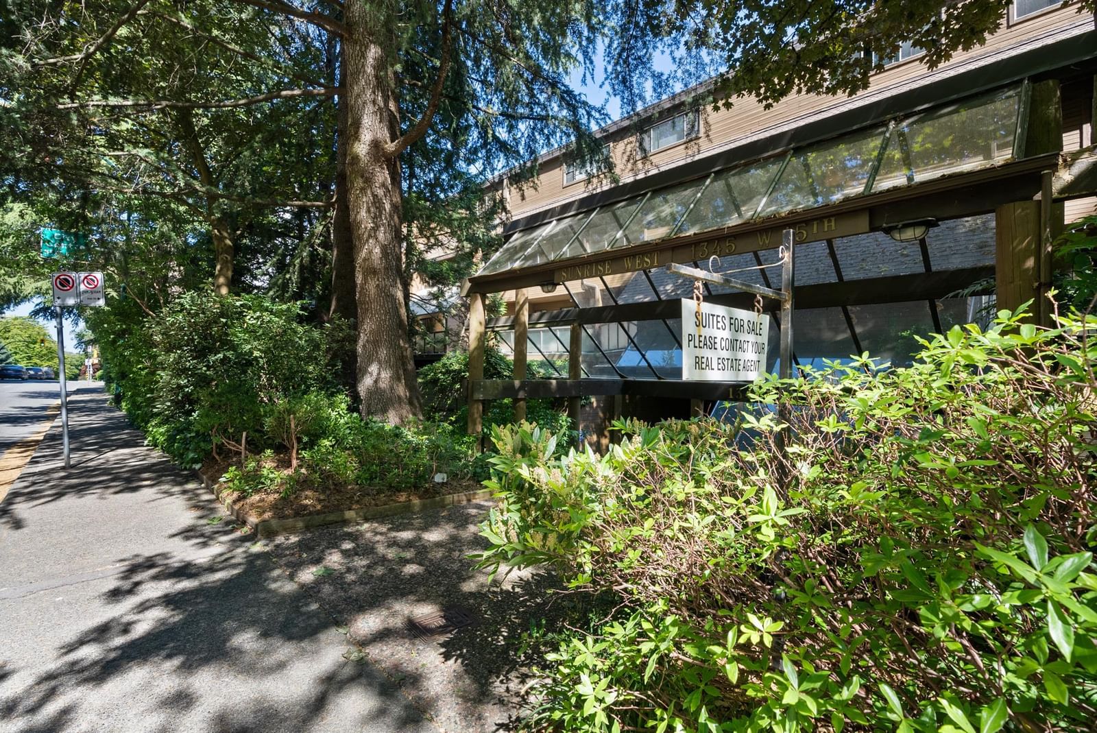 Listing Image 21