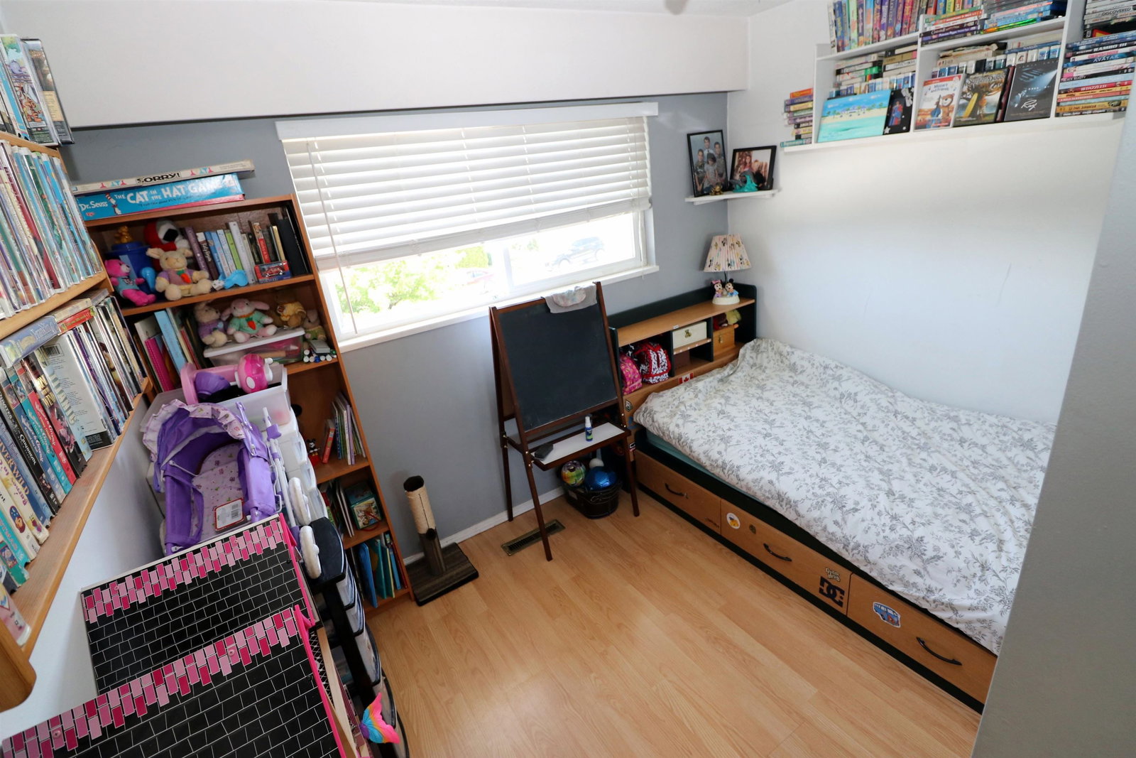 Listing Image 13