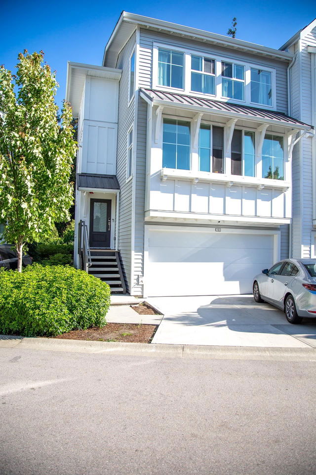 13 - 4638 Orca Way