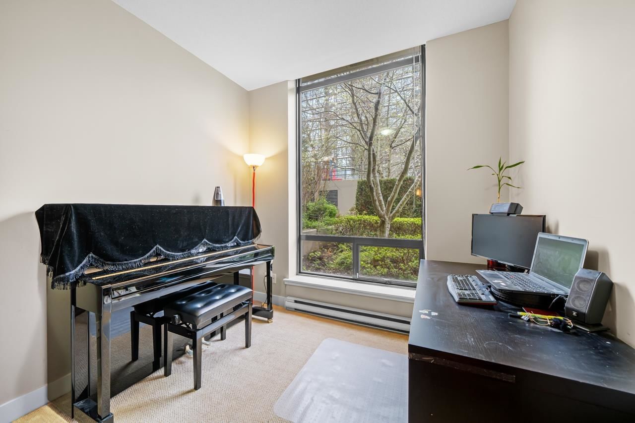Listing Image 15