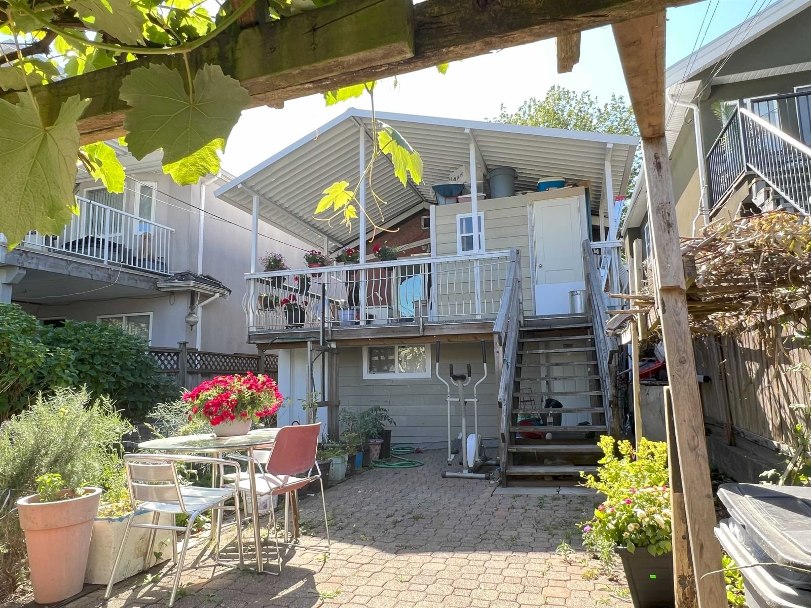 Listing Image 20