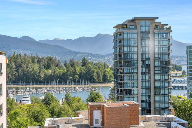 1103 - 1860 Robson Street