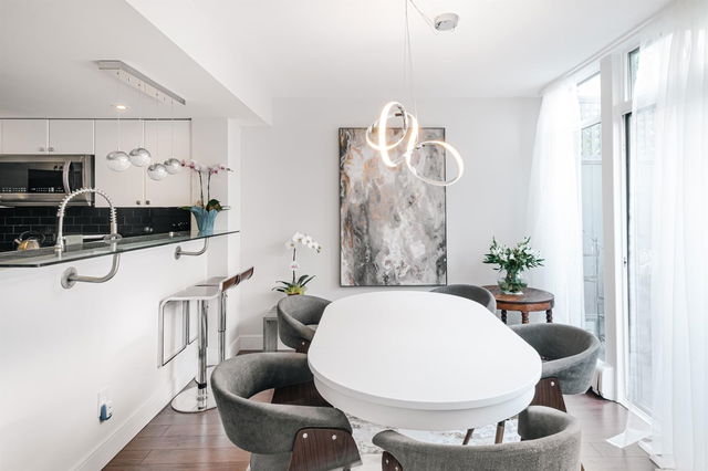 TH10 - 63 Keefer Place