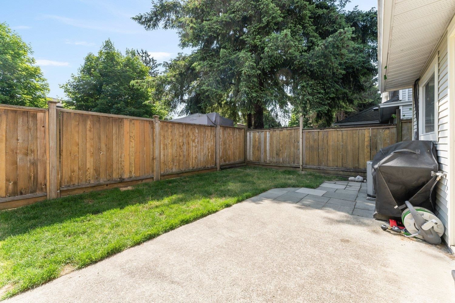 Listing Image 24
