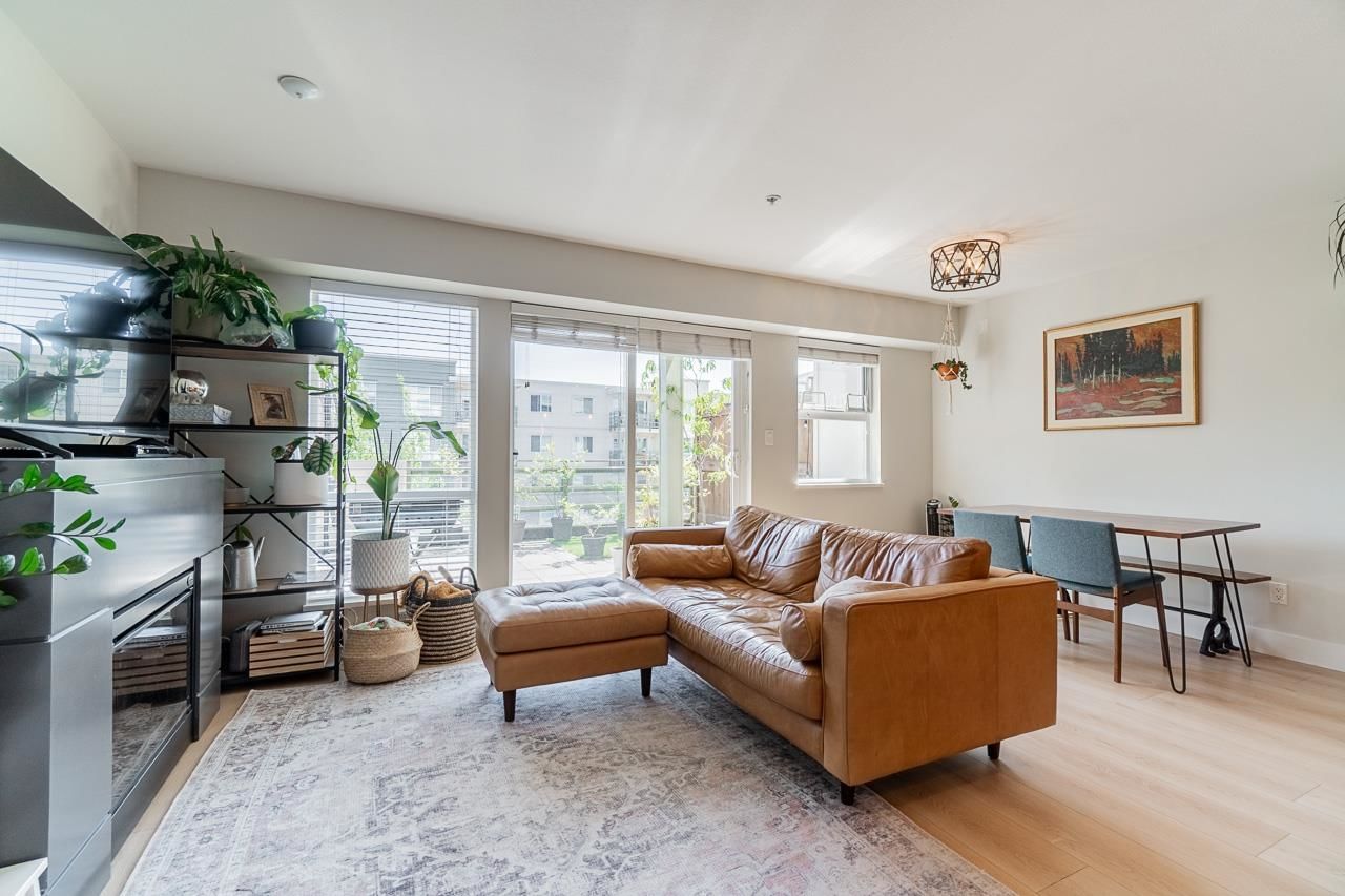 Listing Image 15