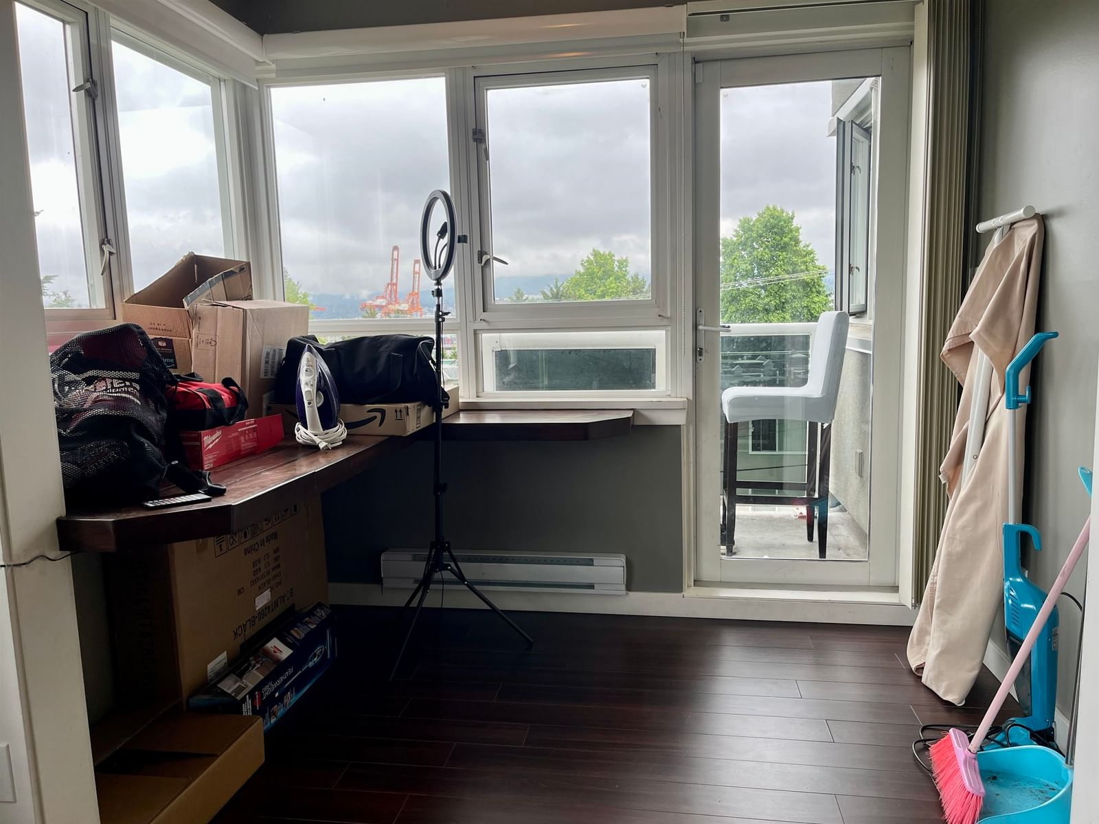 Listing Image 16