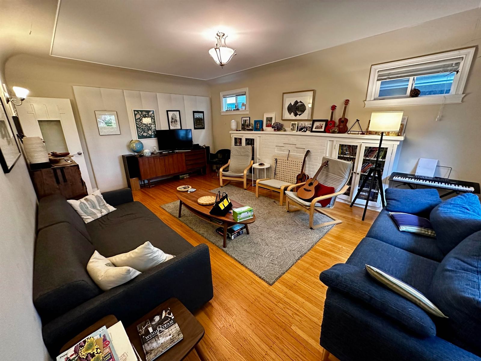 Listing Image 15