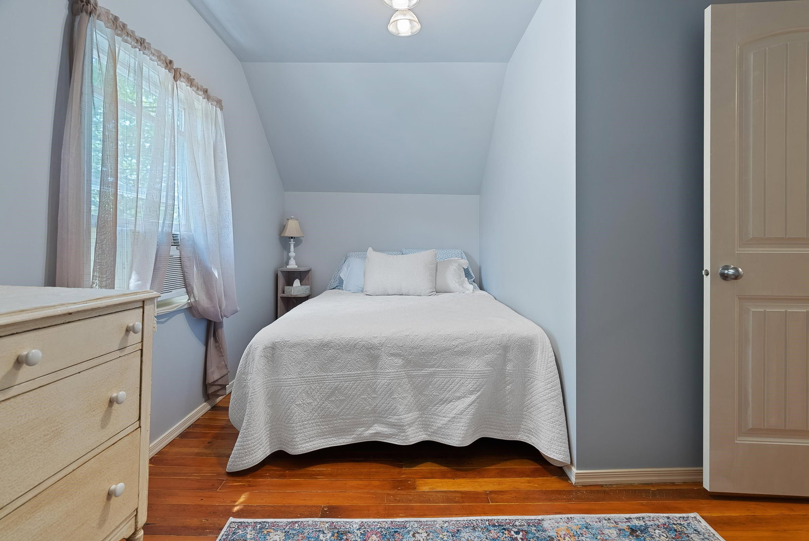 Listing Image 29