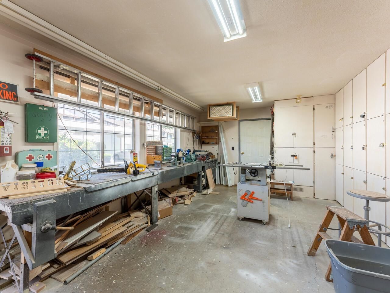 Listing Image 24