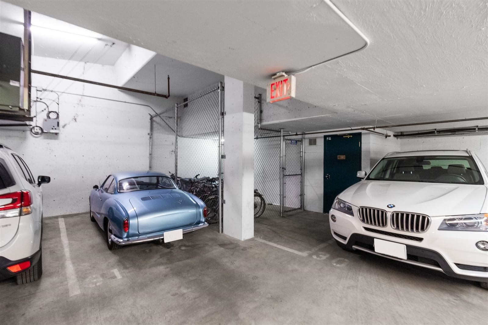 Listing Image 21