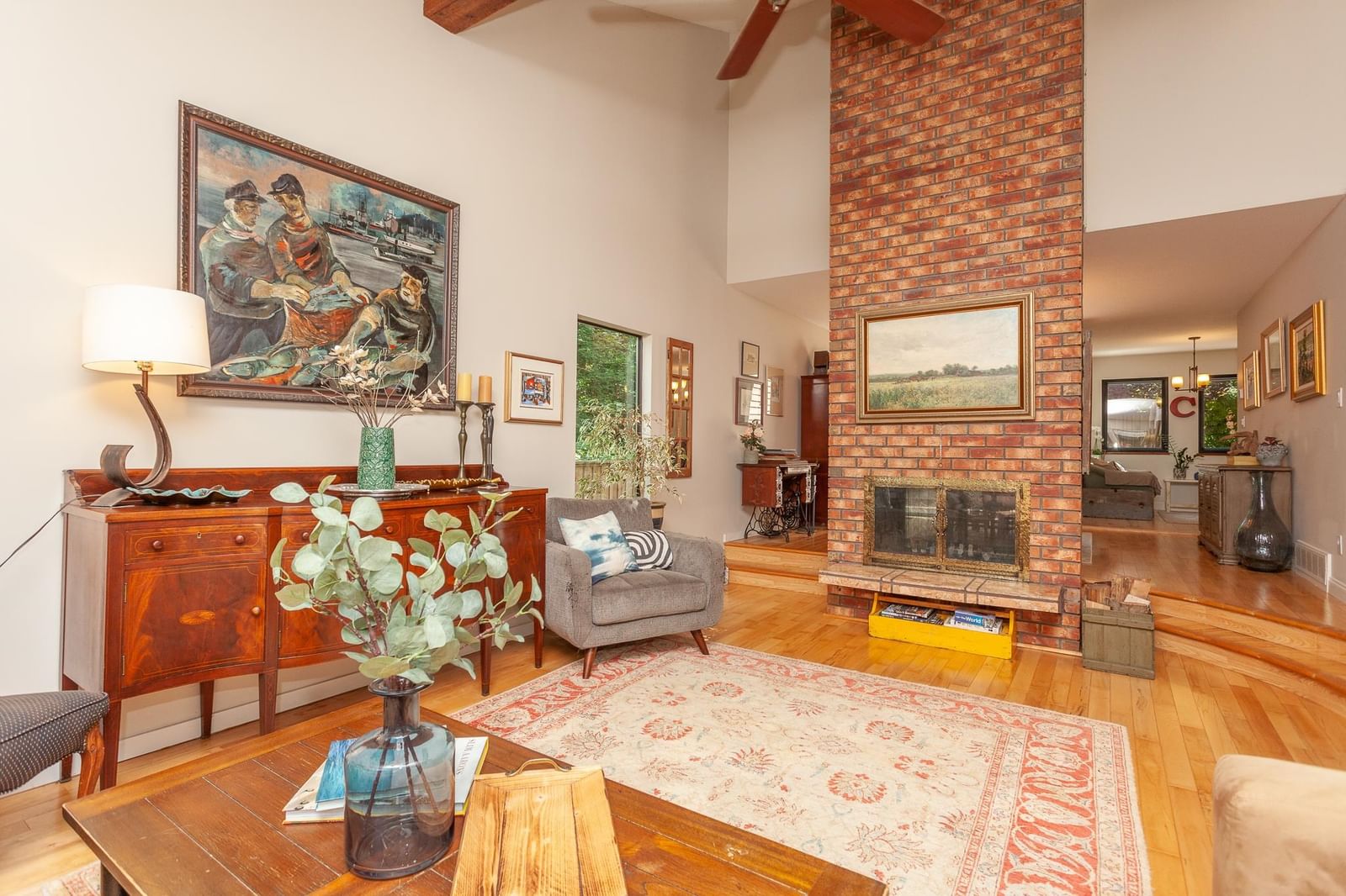 Listing Image 9