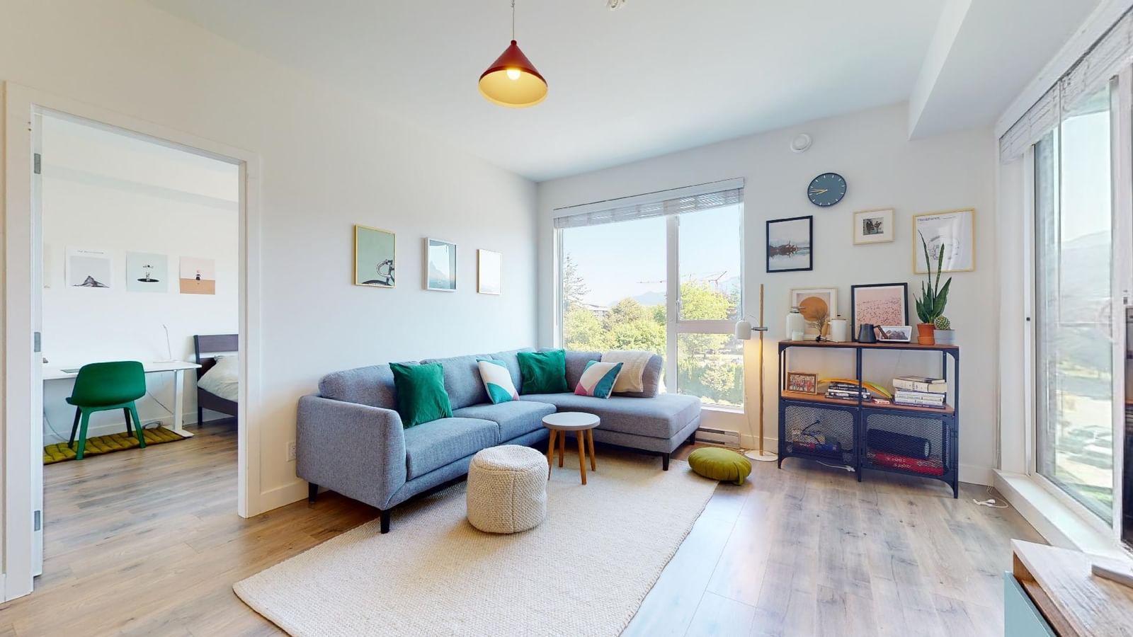 Listing Image 15