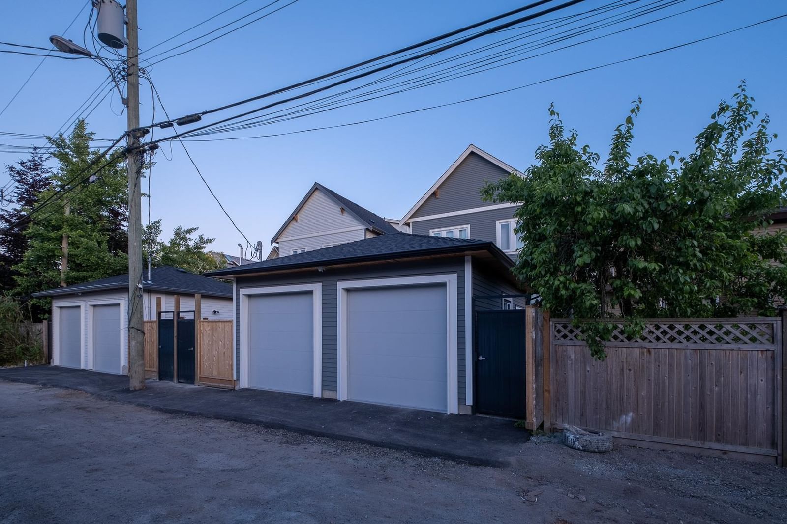 Listing Image 18