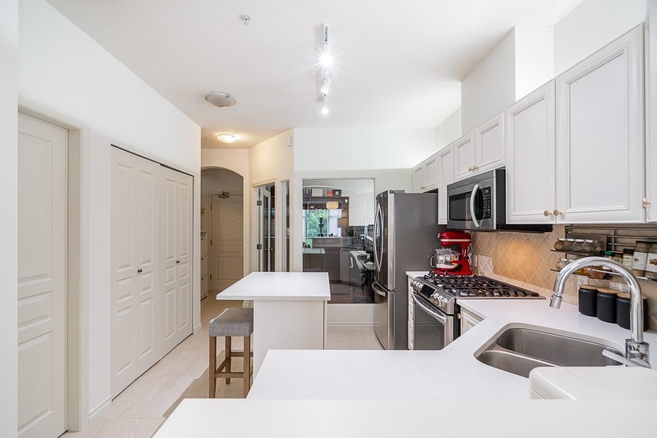 Listing Image 15