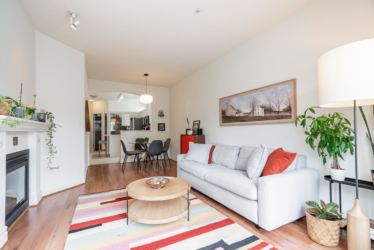 Listing Image 19