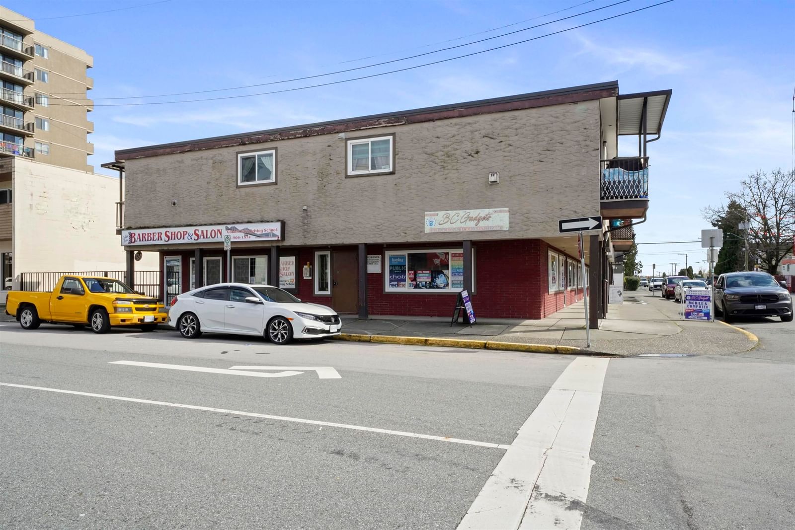 Listing Image 1