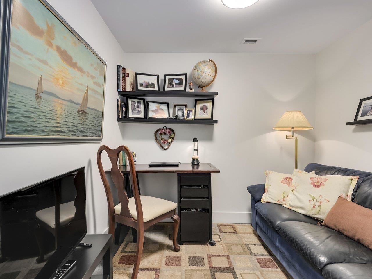 Listing Image 19