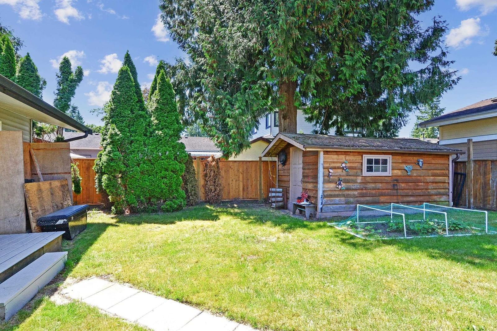 Listing Image 19