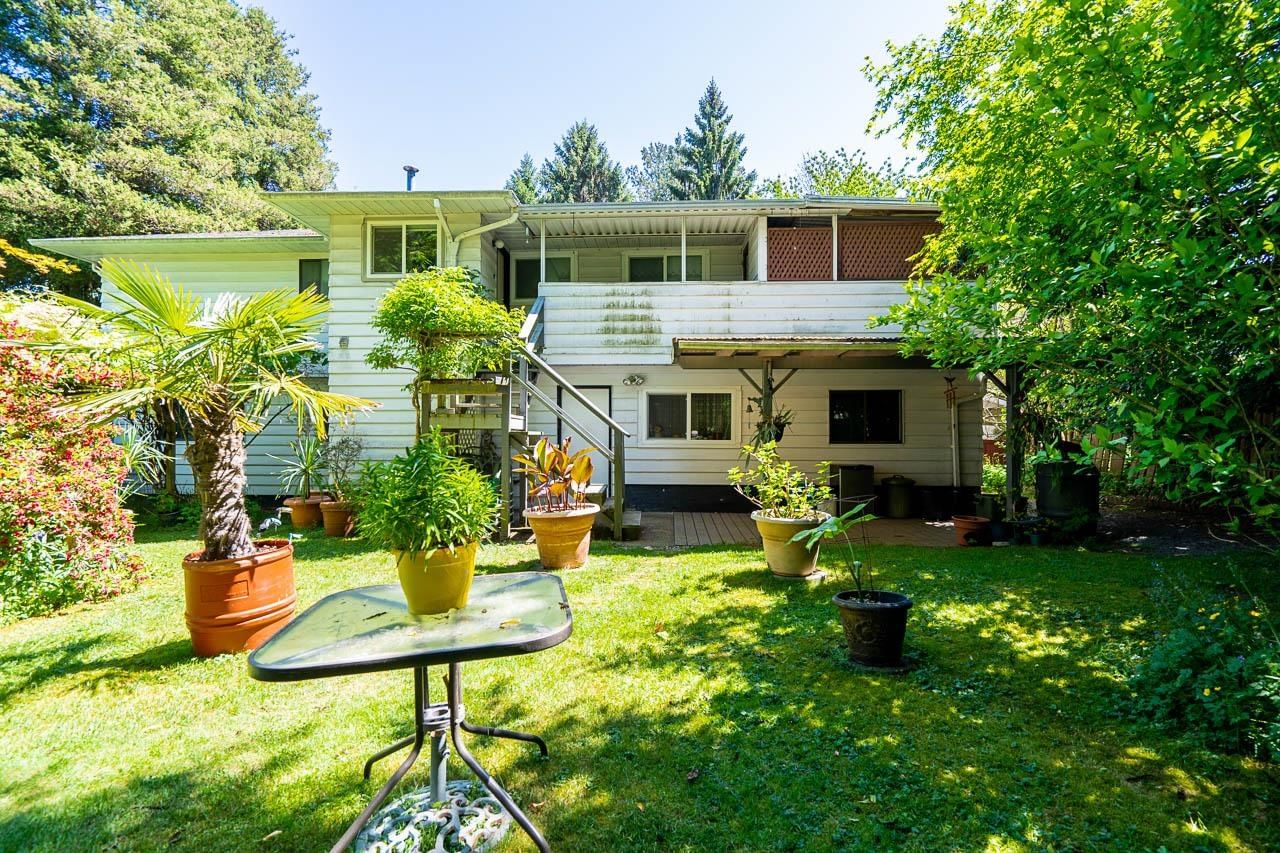 Listing Image 12