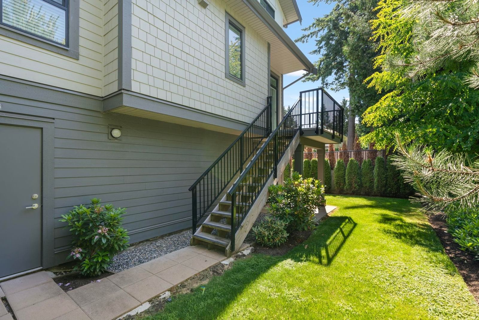 Listing Image 22