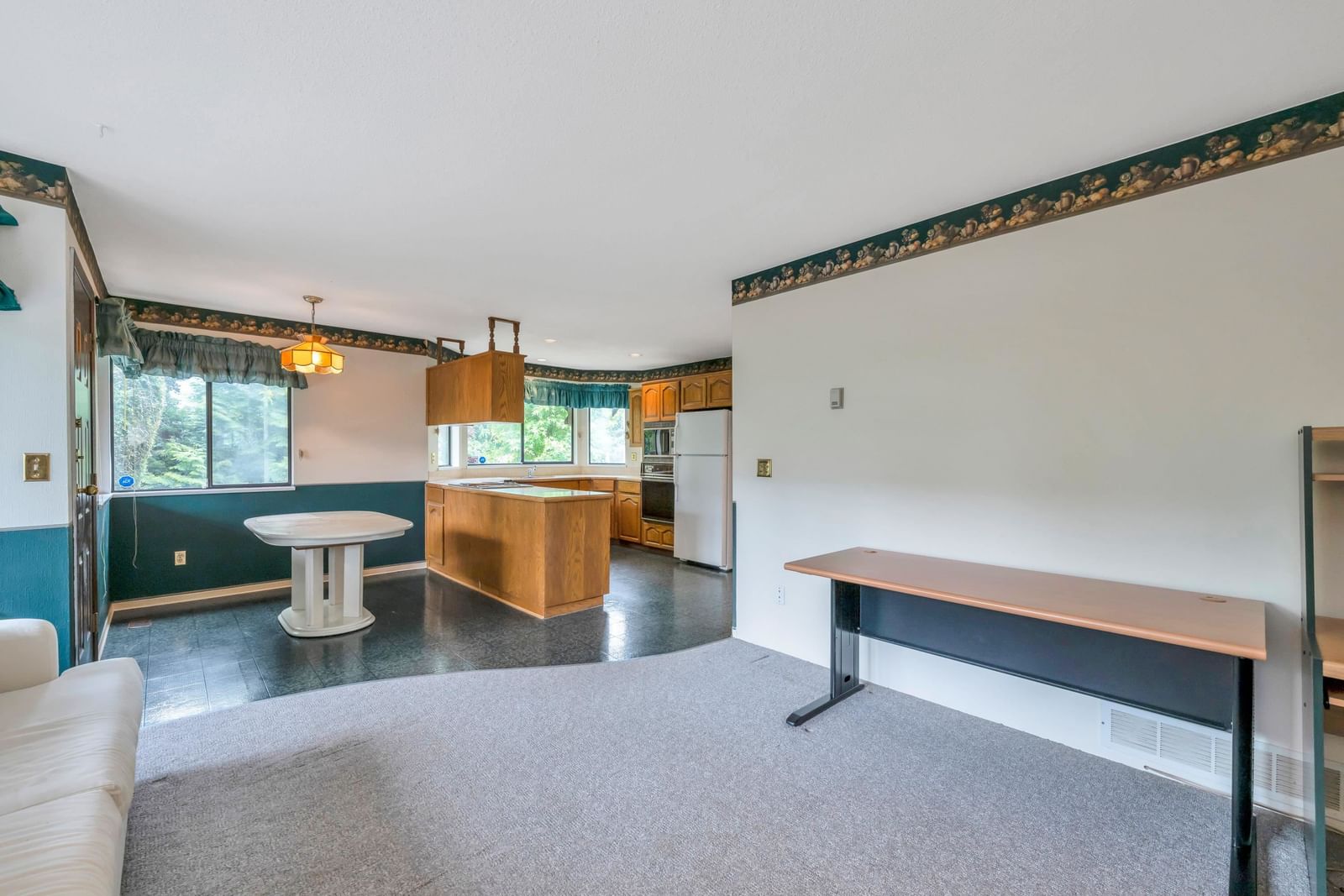Listing Image 13