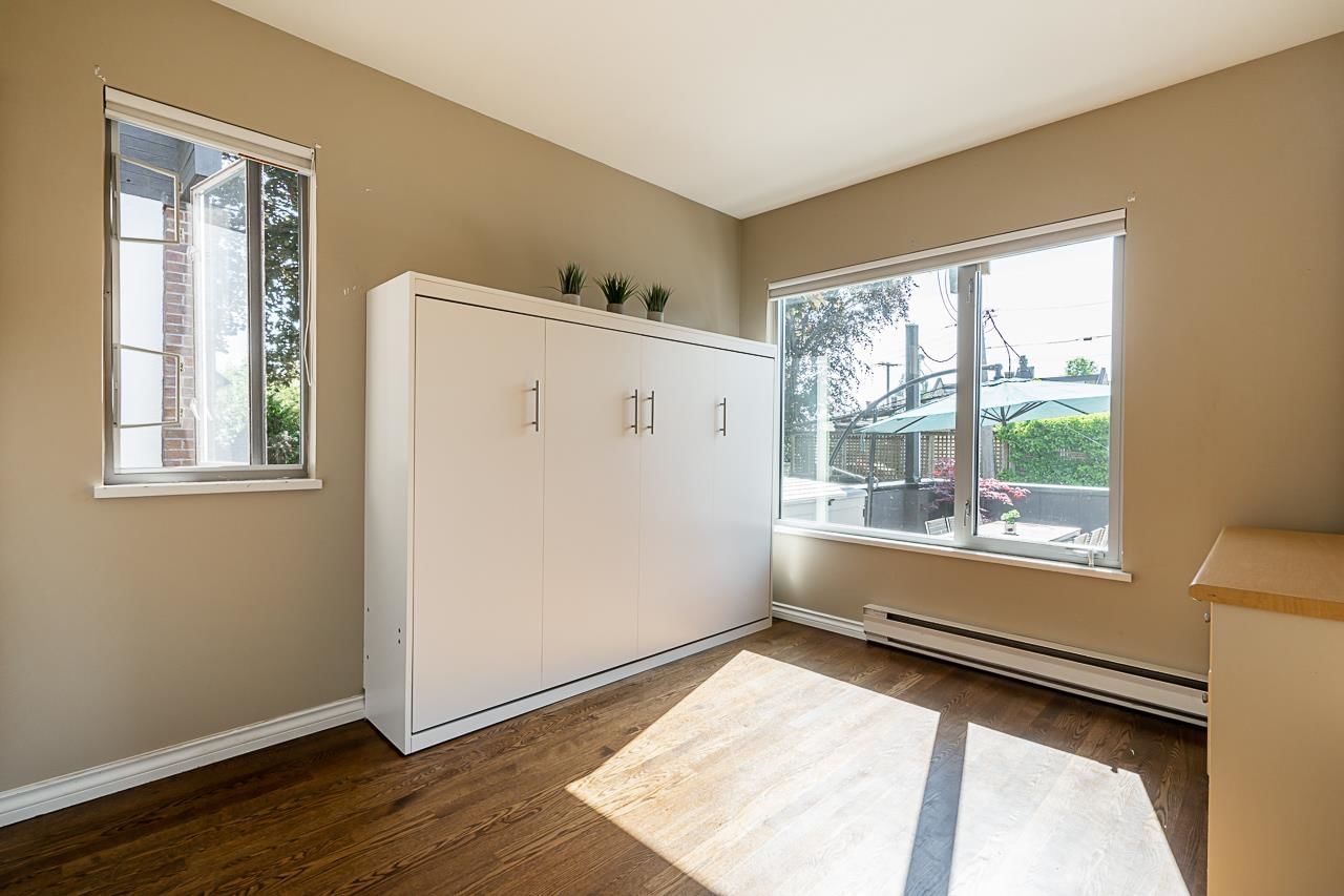 Listing Image 19