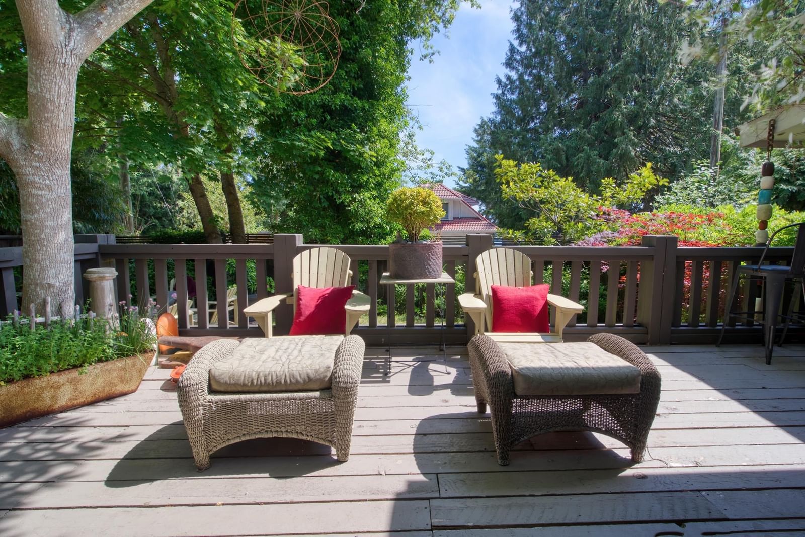 Listing Image 12