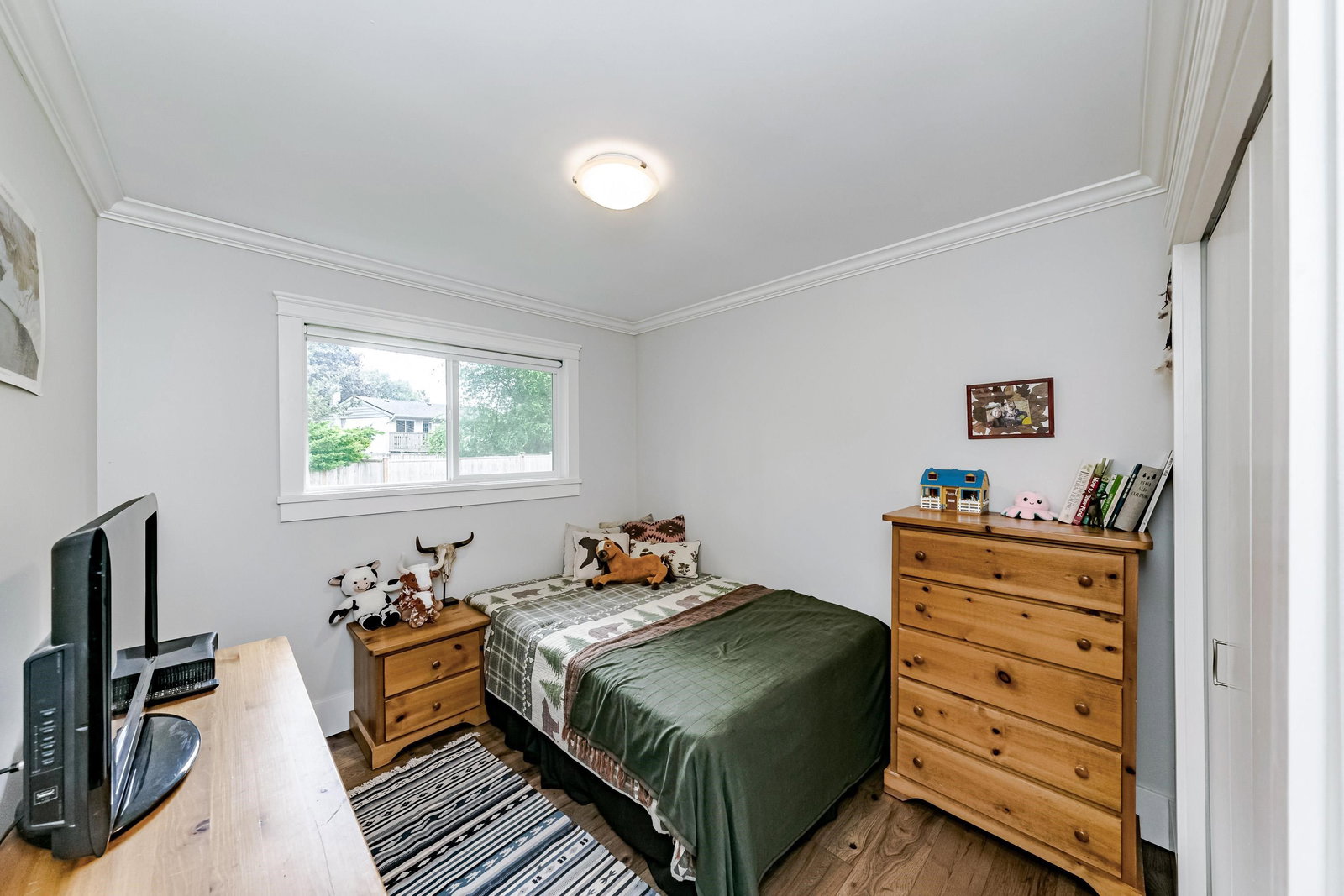Listing Image 22