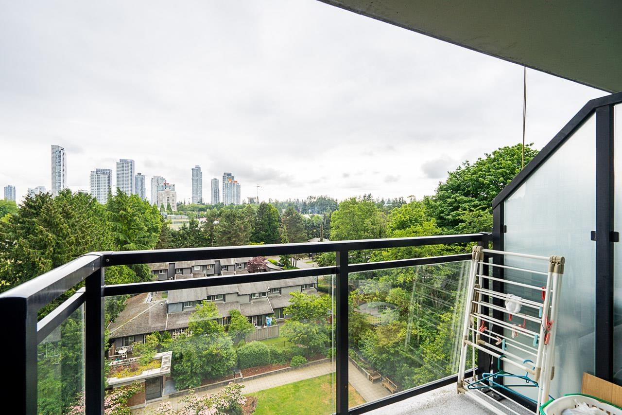 Listing Image 13