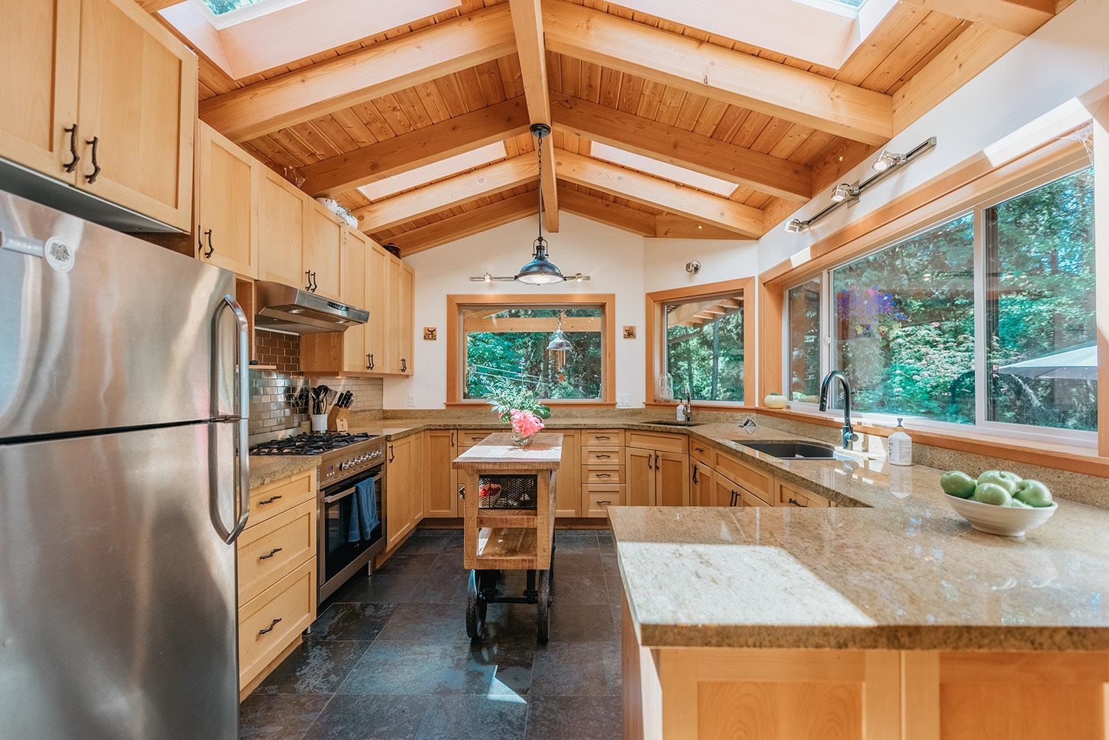 Listing Image 8