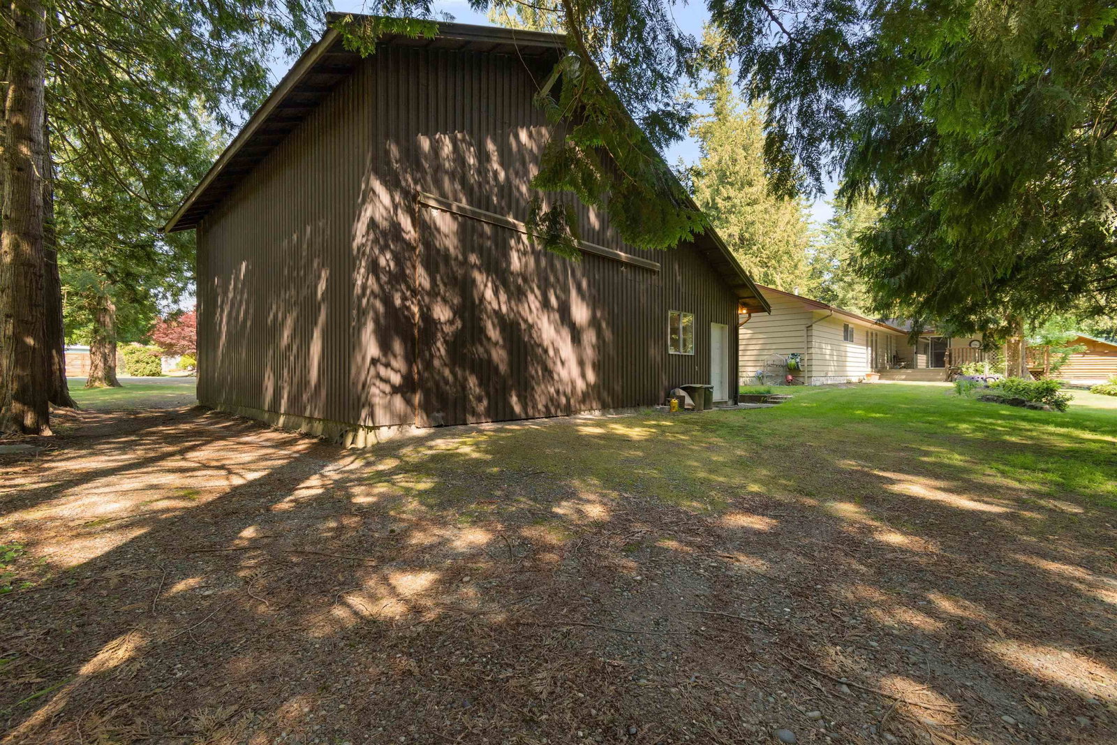 Listing Image 8