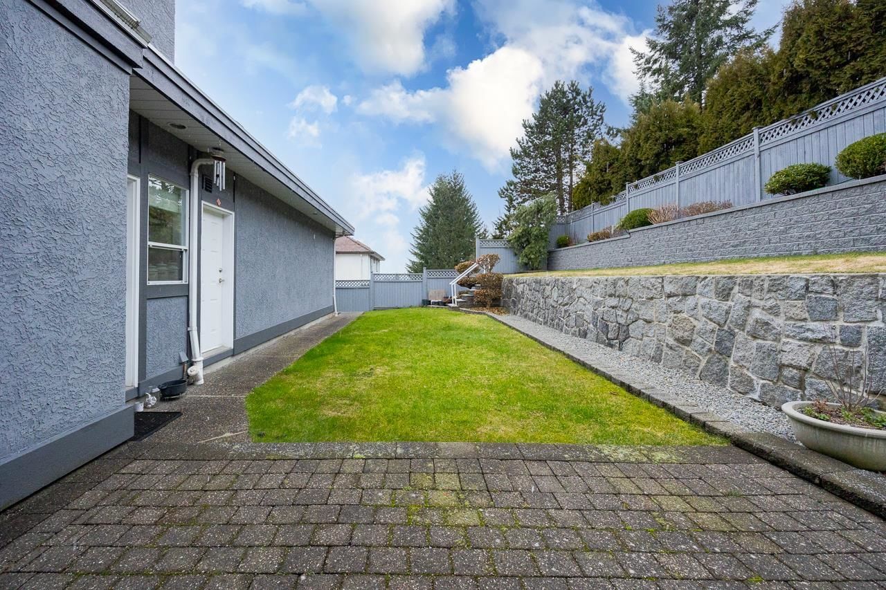 Listing Image 33
