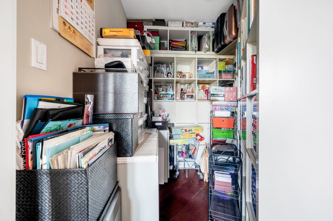 Listing Image 14